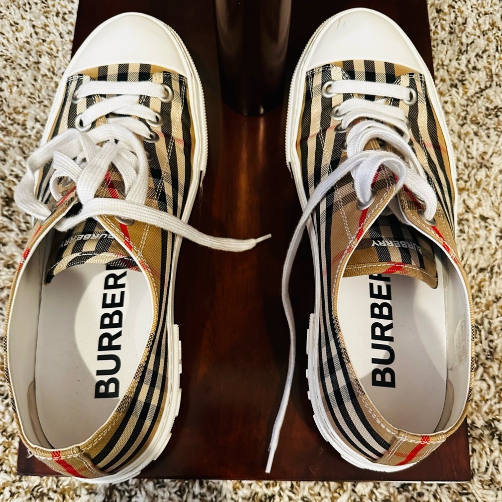 Burberry Men's Vintage Check Low-Top Sneakers - Picture 3 of 11